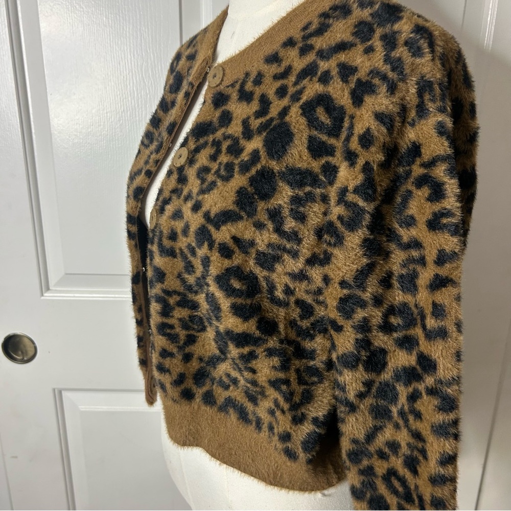 NWT (size small) LINE AND DOT Monroe Leopard Cardigan - Picture 7 of 9